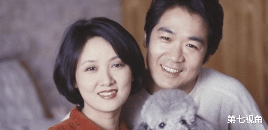 第七视角 1988年，张国立跟前妻罗秀春离婚：对不起，我爱上了别人