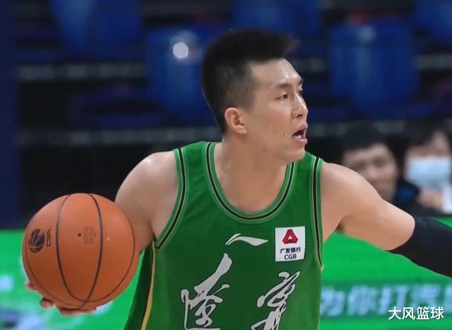 北京男篮|真领袖！轰36+9+8，一战暴露实力打出MVP数据，谁他是一根筋球员？