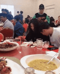 “阿姨,我不想努力了”男子与富婆聊天记录流出!