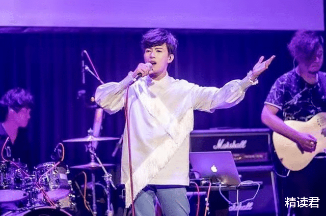 客服|34岁男星转行当电话客服：放下面子赚钱，真的不丢人