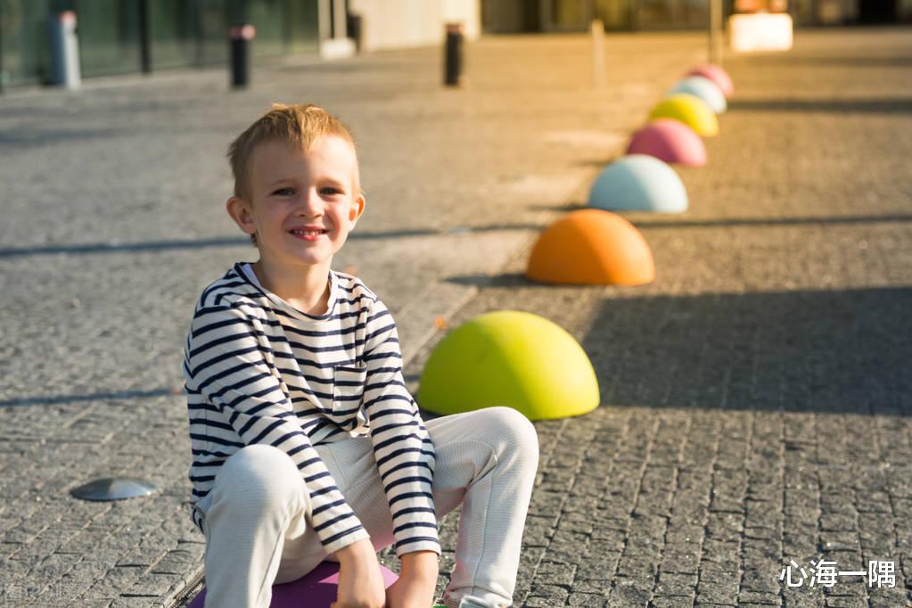 心海一隅 你的孩子正在承受高压力,比起成绩,父母更应该关心这个