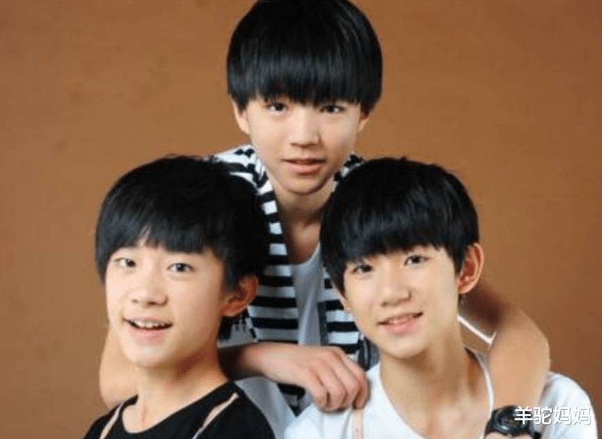 羊驼妈妈|均龄8岁的天府少年团宣布解散，“育儿系”偶像惹怒众人，就离谱