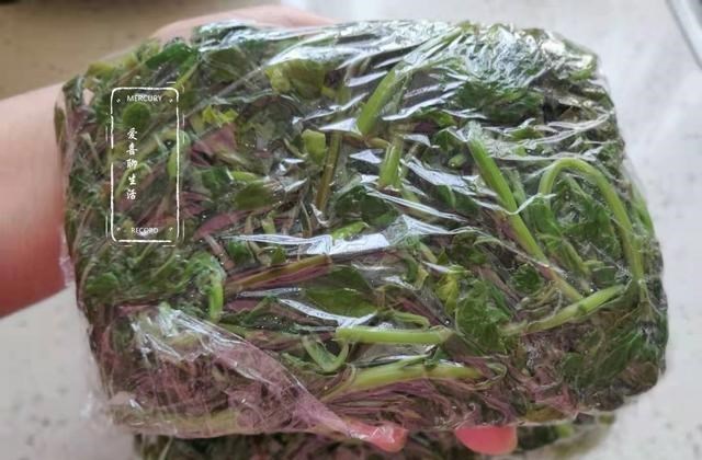 脑洞菌呀 农村这菜不起眼,却是明目养颜的好帮手,2种方法保存从春吃到冬