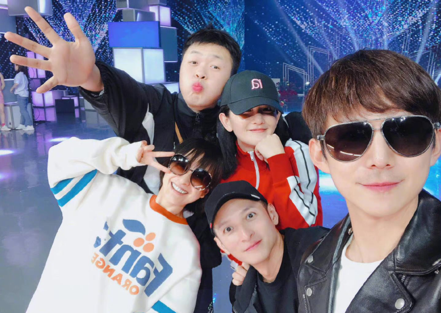 华晨宇|《快乐大本营》一去不复返?网传改名《你好星期六》,人员大换血