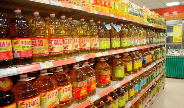 老辈人天天吃的猪油，为什么现在很难见到了？资本的贪婪是主因