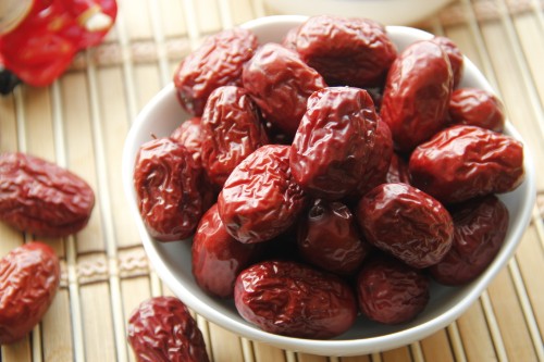 高血压|医生提示：经常失眠别担心，多吃这3种“安神水果”，可有效缓解