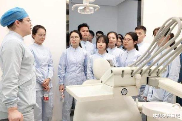 临床医学|“医学类”专业前景排名，临床医学热度降低，榜首幸福值很高
