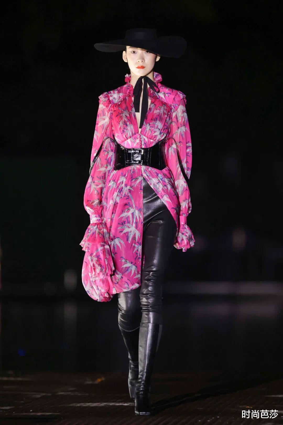 穿衣搭配|被一个仙女国货震撼到，我又民族骄傲了