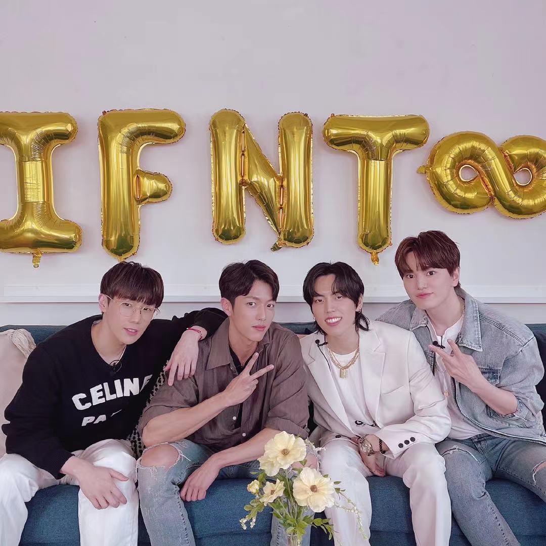 周杰伦|周杰伦新歌抄袭韩团INFINITE？和弦走向雷同，评论区却一片和谐