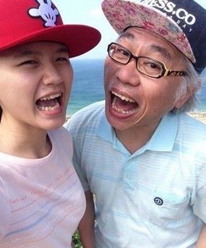 林靖恩|两人因“爷孙恋”出名，8年过去了，花季少女的脸上再无天真笑容
