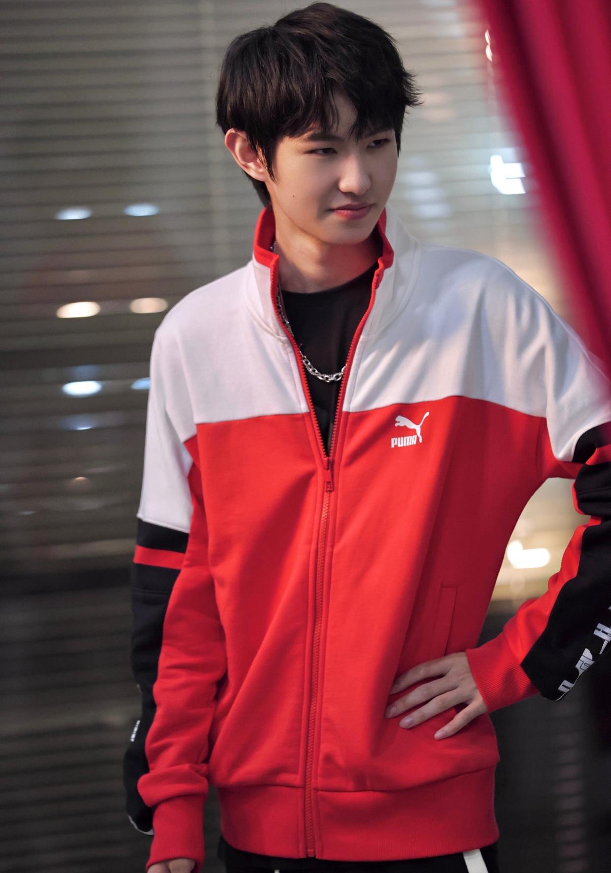 魔王樊|同样是打野，一诺与初晨的待遇截然不同，或许AG的问题并不在中辅