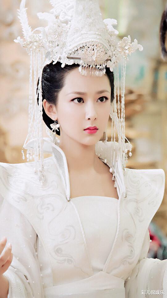 姬蘅|来瞧瞧“天族嫁衣”有多美，躲过姬蘅和锦觅，却被她迷得晕头转向