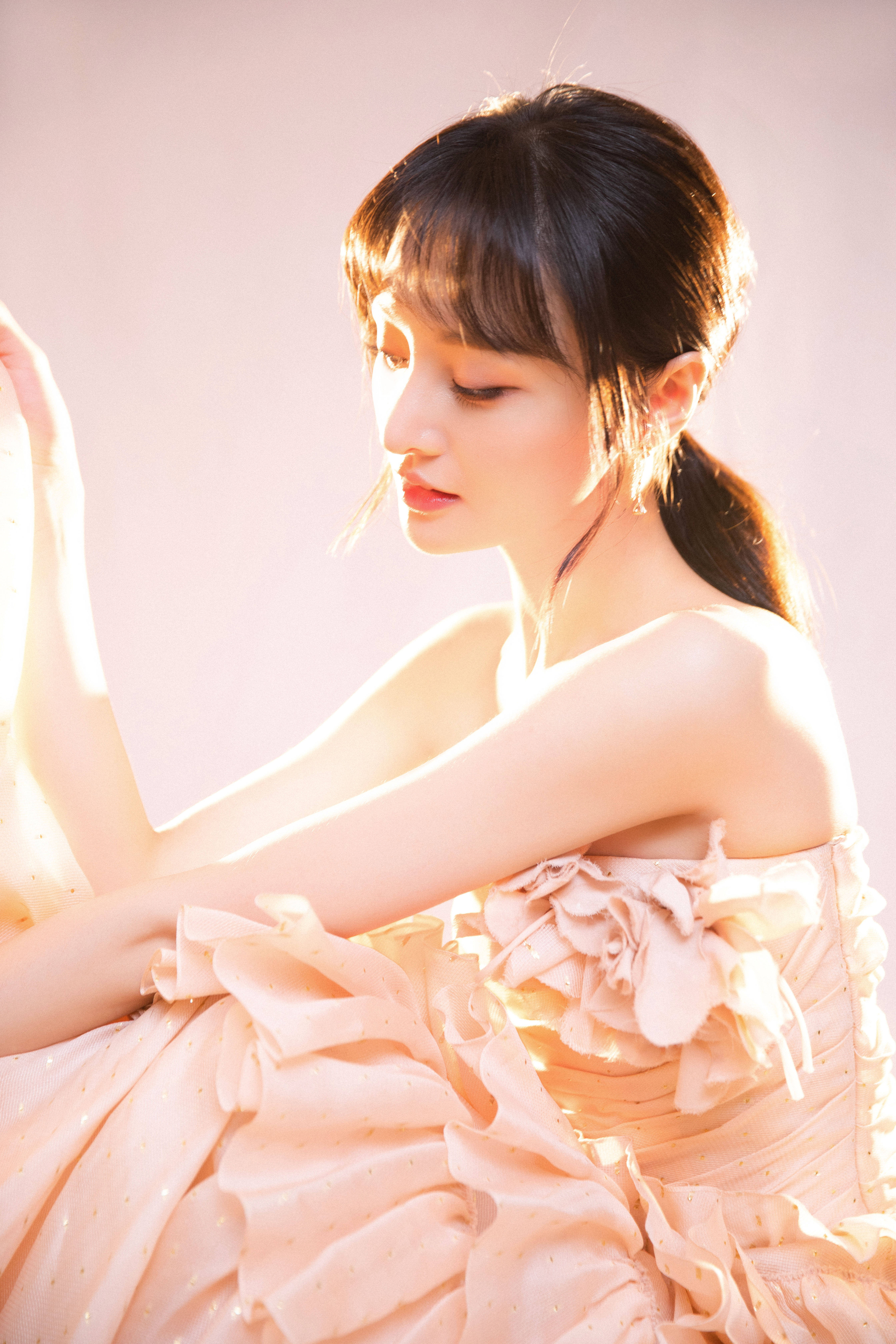 郑爽|郑爽主动为“阿里事件”发声，称自己没经历过职场骚扰，但见得多