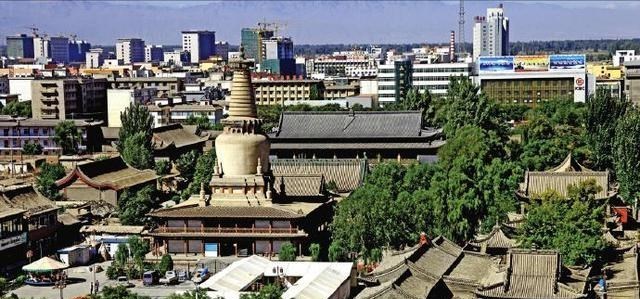 西藏 甘肃张掖有一“宝藏”县城，坐拥一文旅小镇，为国家4A级景区