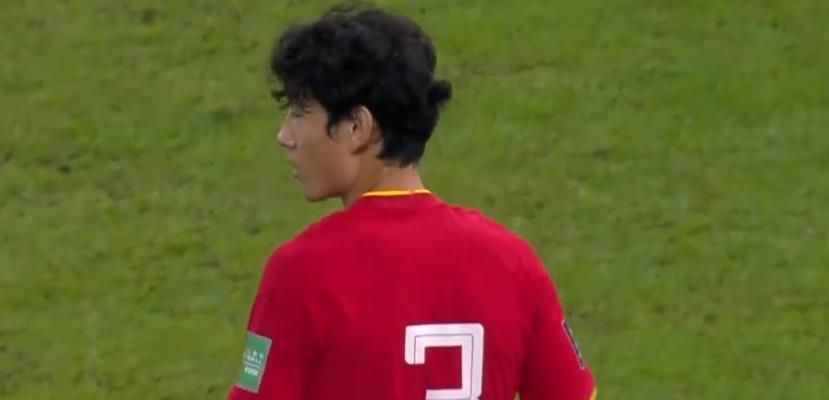 追寻星座的世界 世预赛中沙战国足评分：三将高分五人不合格，归化双星为己正名