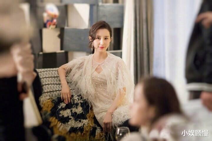 舒畅|看完舒畅直播的成绩，就明白她为啥不拍戏了，毕竟赚得真不如带货