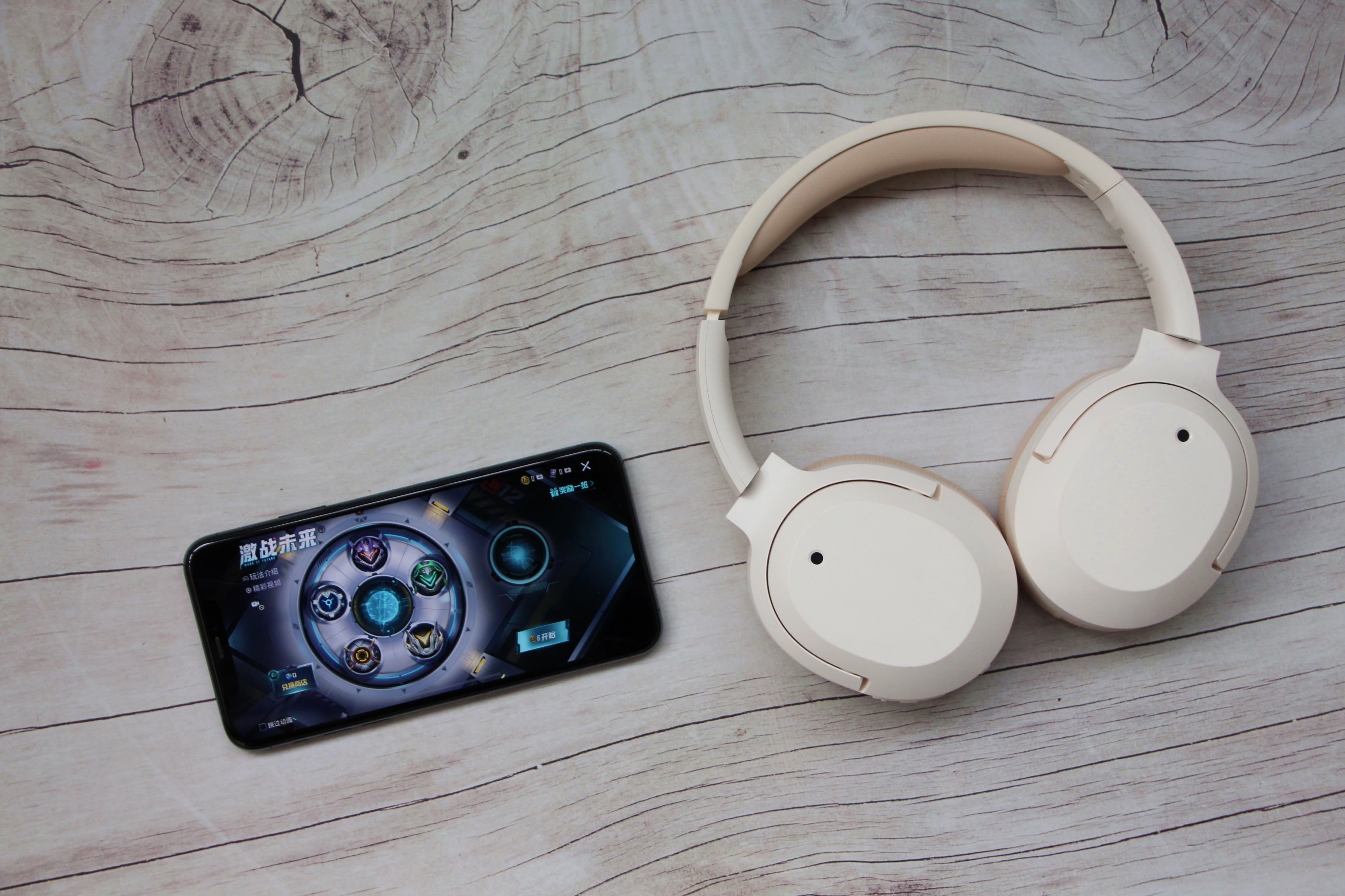 藍牙耳機|漫步者頭戴式藍牙耳機W820NB體驗，顏值、音質、降噪均在線