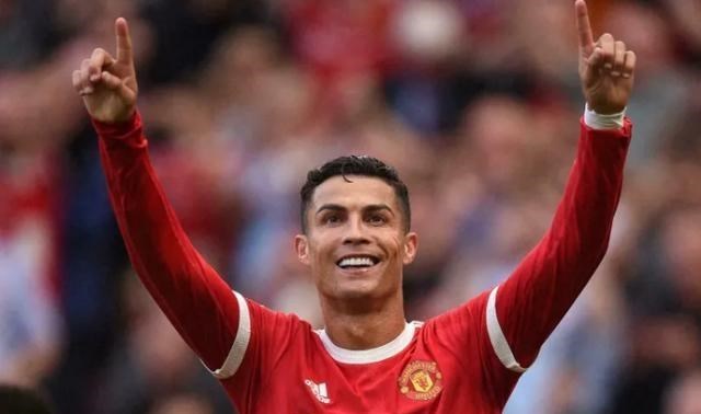 于时为伴 C罗头球破门助曼联主场三球逆转亚特兰大，索帅并未解除下课危机