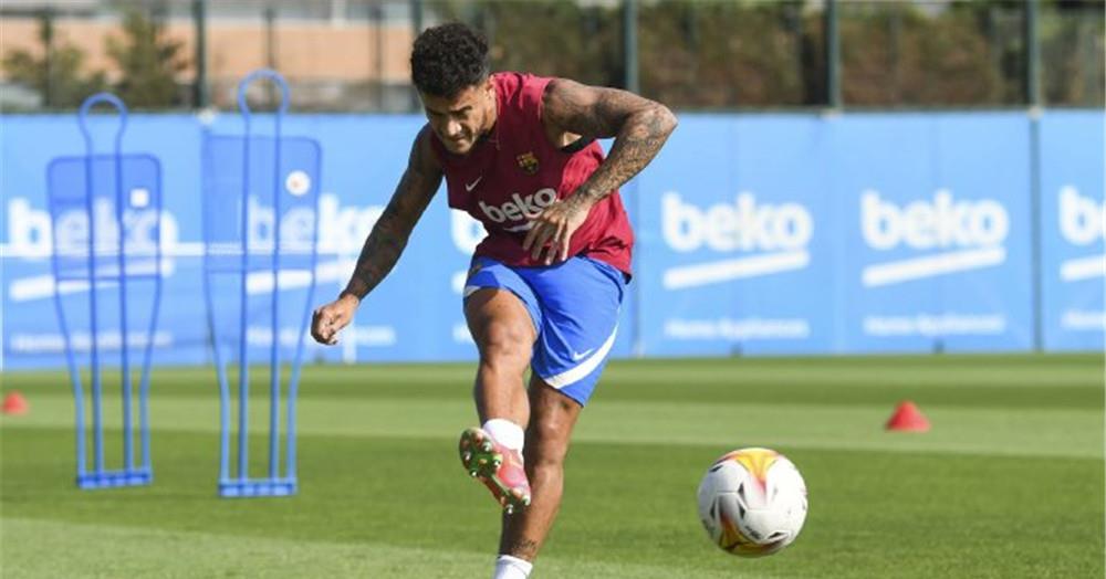 行星秘闻|库蒂尼奥成巴萨最水10号？开什么玩笑，你还能见到更水的6和8号！