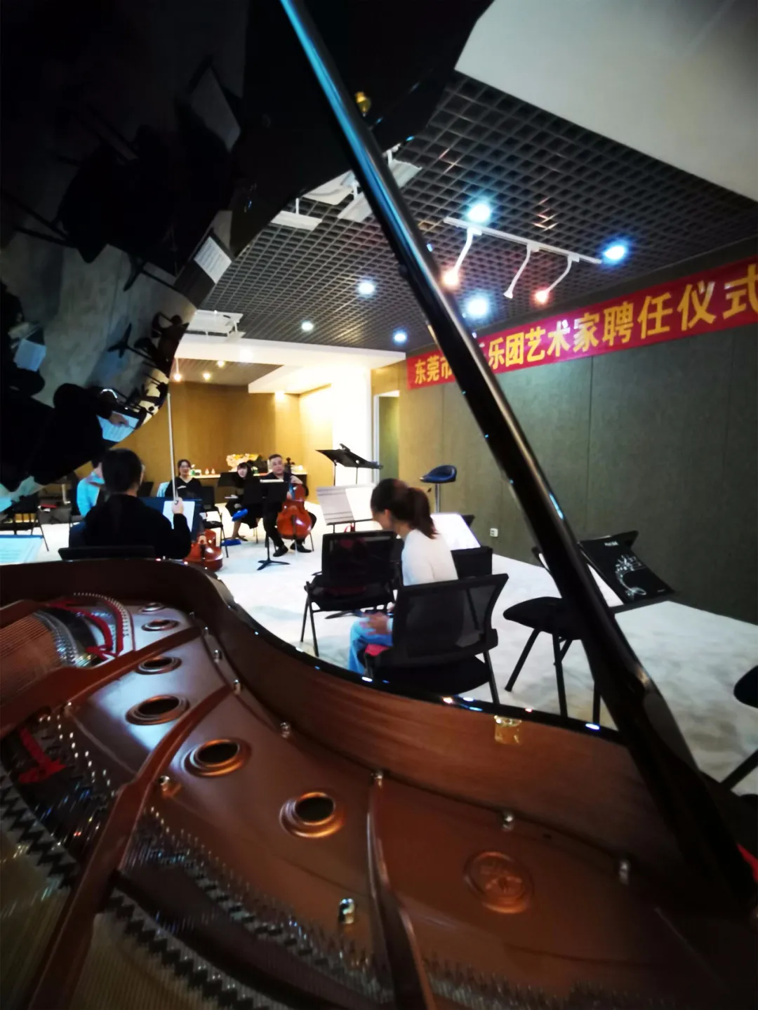 中国新视野网 芳菲四月，2021“东莞爱乐季”即将启动，一起聆听城市花开的乐章