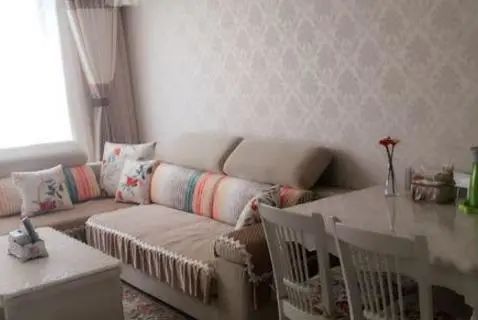 耗时2个月搬入86平新家，玄关柜超实用，厨卫瓷砖看着很漂亮！