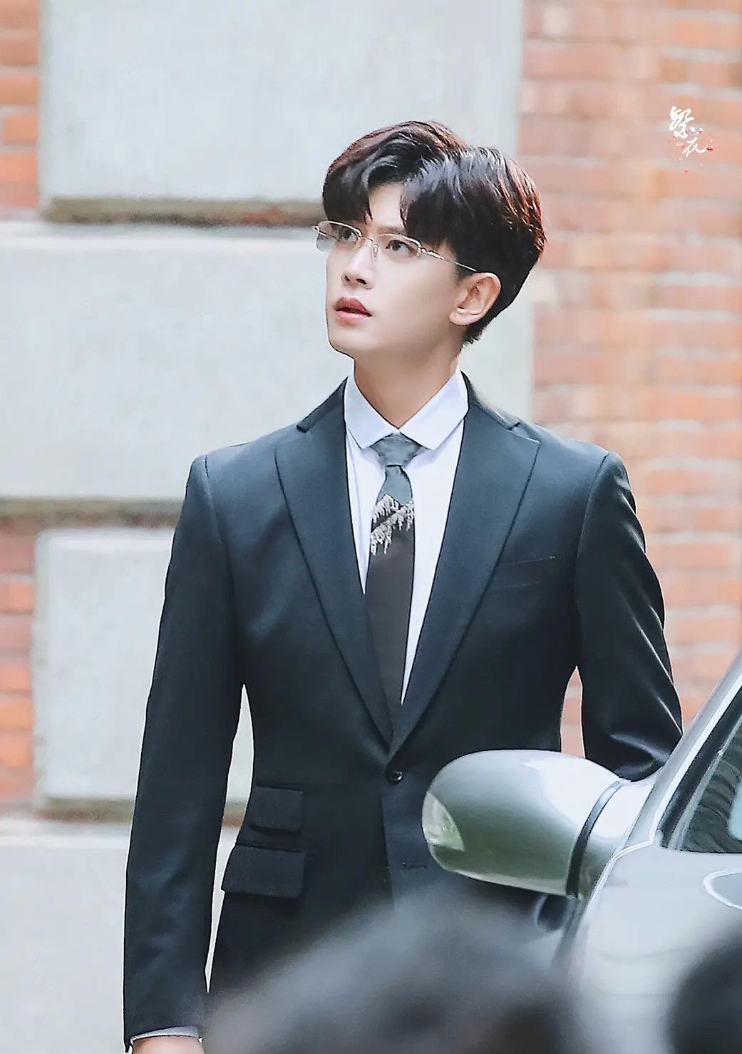 周生辰|续写一生一世，周生辰霸气护妻，我的太太我自己养着，不准太辛苦