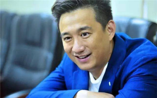 霍尊|100亿资产不显露！神算黄磊手段实在高，能将京圈大佬一网打尽