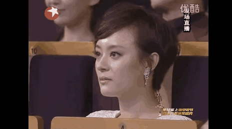 佟丽娅|昨晚，她终于赢了佟丽娅，但被骂到不敢出声