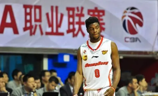 乔·约翰逊|终于等到！首秀7分钟2助！中国男孩回到NBA！整整等了他1年