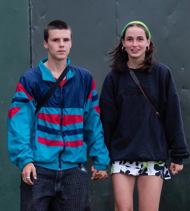 大表姐的时尚圈|贝克汉姆小儿子眼光真好,女友颜值够出众,这没给小贝“丢脸”