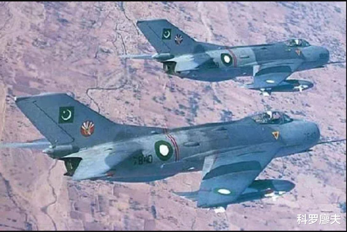 歼-6|印军“装配匠”速度2马赫，曾对巴铁耀武扬威，随即被歼-6秒杀