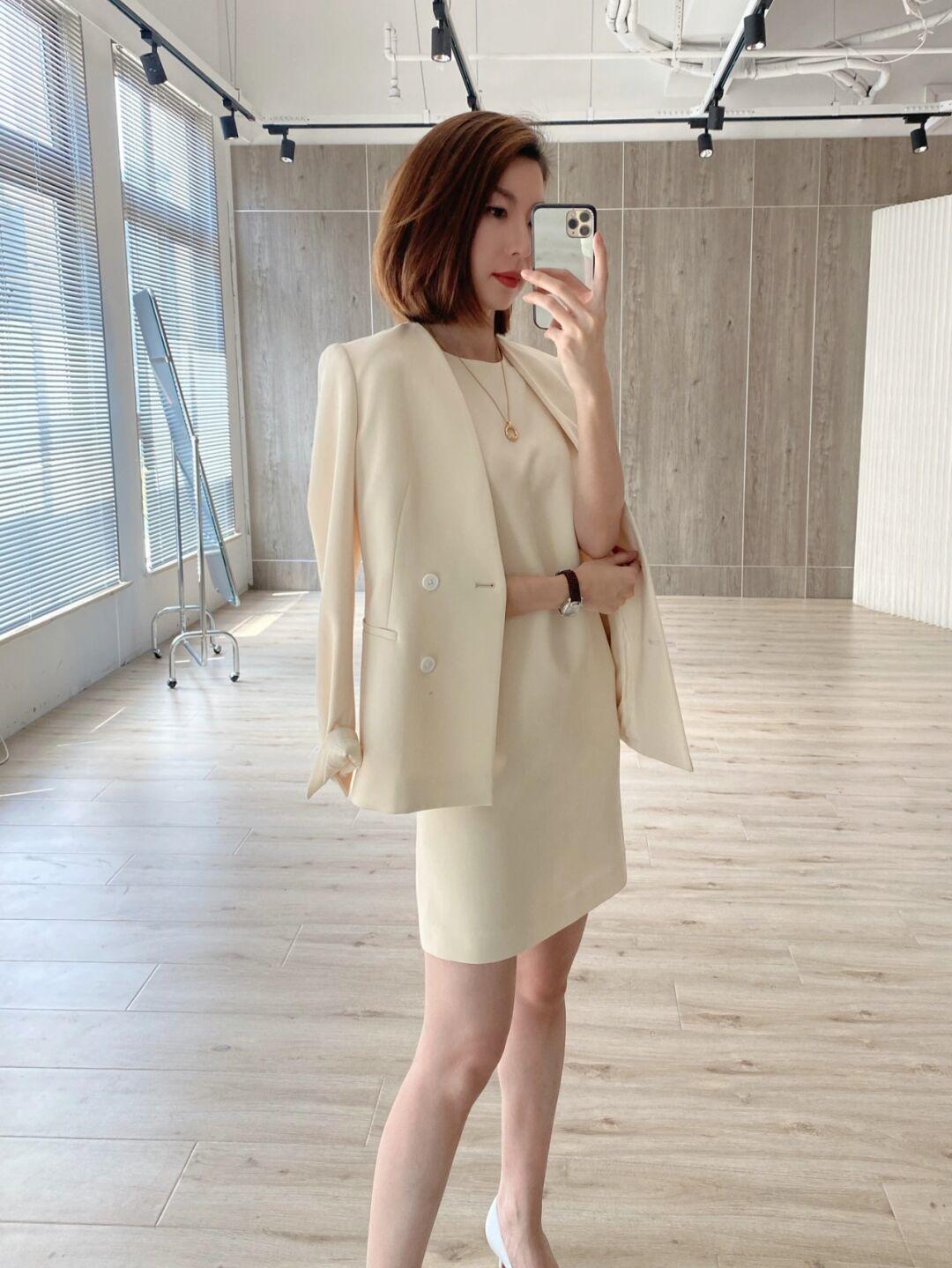 丁丁北好美|职场女性穿搭很沉闷？掌握以下这几套搭配，初秋也能焕发优雅光彩