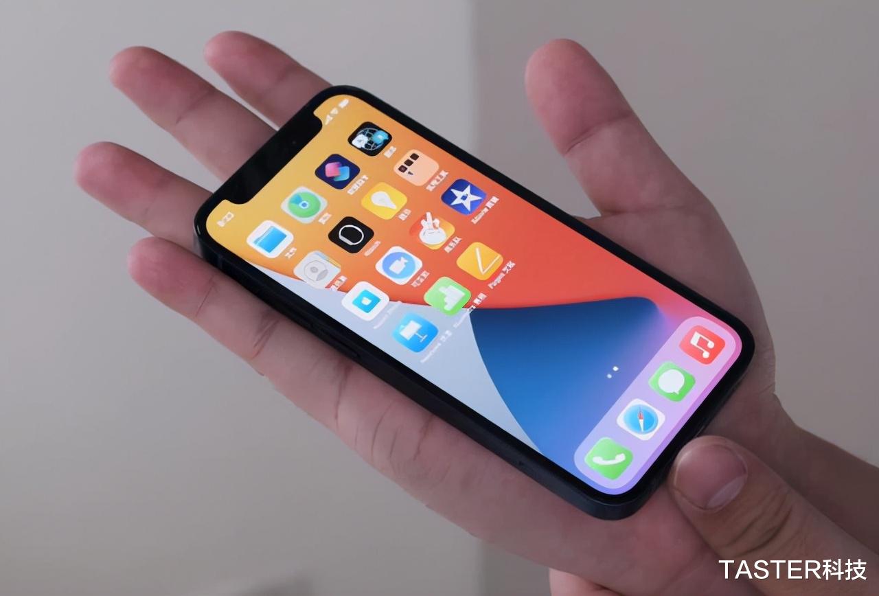 iPhone|终于知道为什么很多人不愿意入手iPhone mini了！缺点太明显