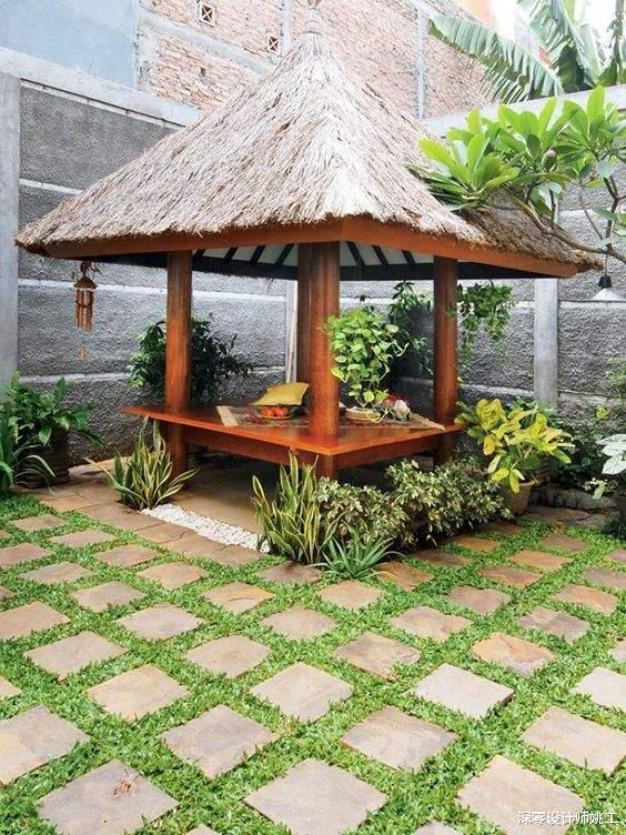 有了院子，怎能少了休闲区，仅用一角打卡座，户外餐桌椅都不用买