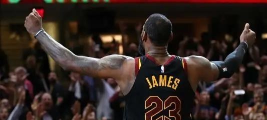 张倩育儿聊|最新NBA球星收入榜!小卡落榜,KD第3,詹姆斯连续8年霸榜!