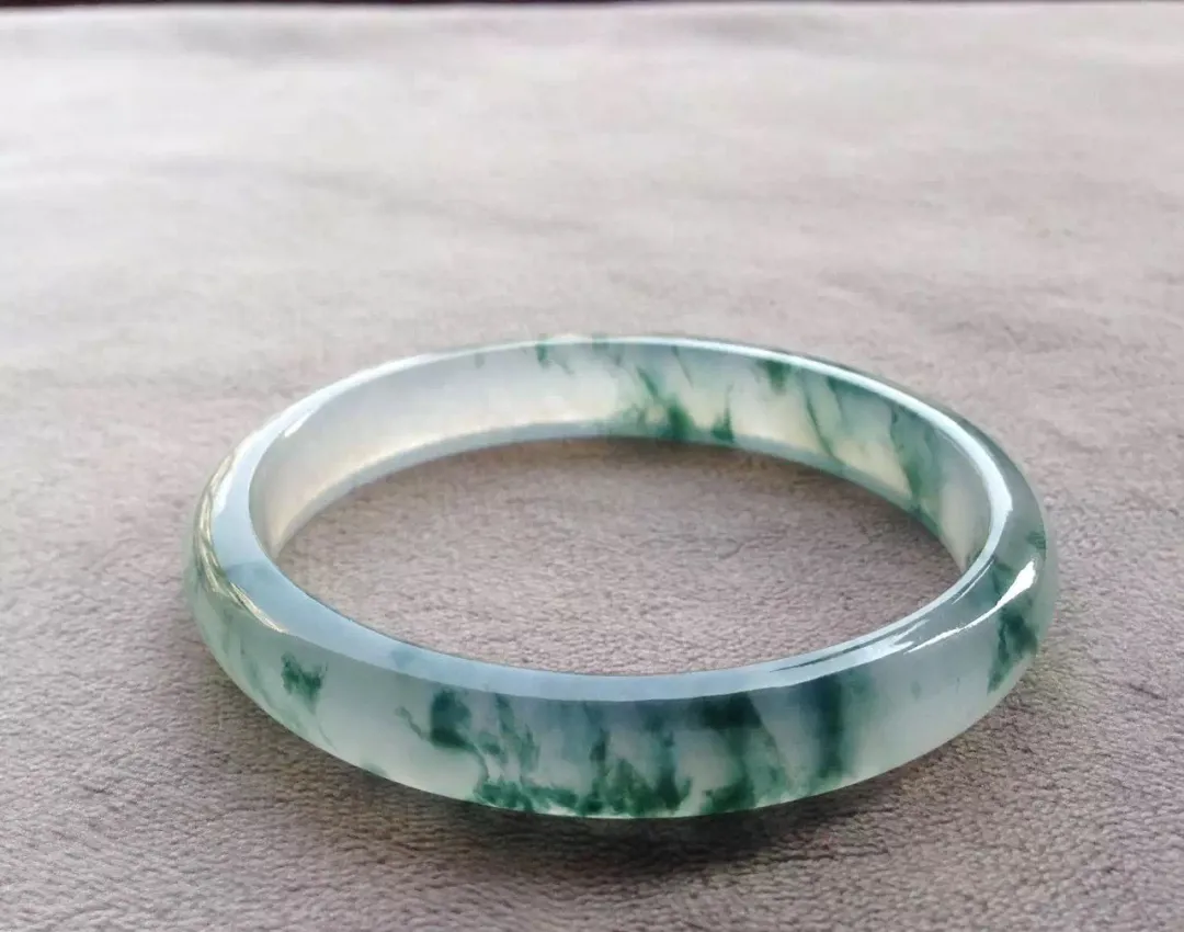 翡翠|翡翠也需要“妆”出来，老陈悄悄告诉你