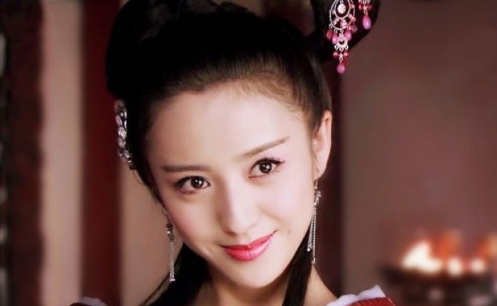 黎姿|这5位高颜值酒窝女星，不仅辨识度高，笑起来还特别甜美