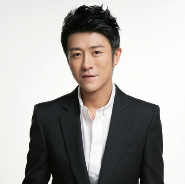 林雨申|亲妈是导演，干妈也是导演，捧了他20年都没红，娶妻改名后竟然火了