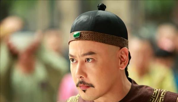 乾隆|乾隆在路边吃瓜，说瓜农的西瓜很甜，转角没多远突然下令处死瓜农