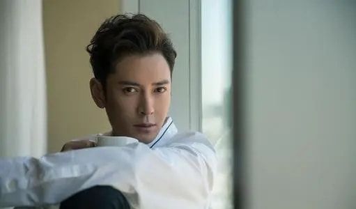 杨幂|网大版《釜山行》上线，剧情槽点多口碑不佳，“刘德华”也带不动