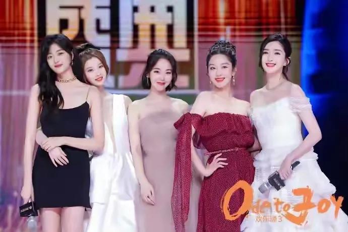 黄景瑜|性感女人江疏影的奇葩情史：两个男人，一个玩消失，一个不再宠她