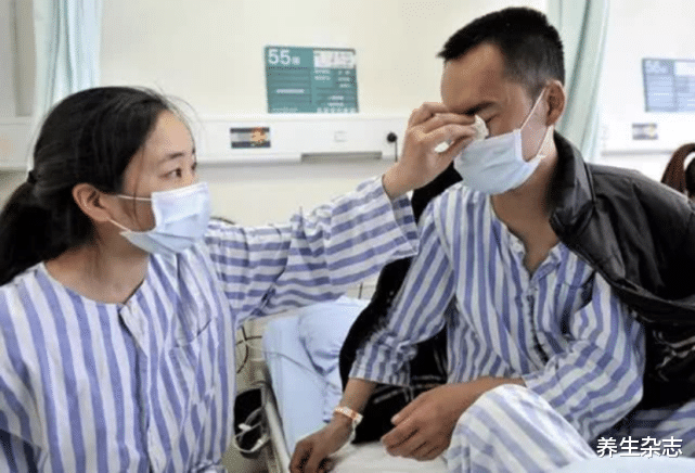 养生杂志|35岁夫妻双双确诊肝癌，医生怒斥：煮粥常放“1物”，铁打的肝也顶不住