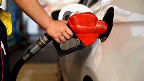 油價調整消息：在昨天3月22日，全國加油站柴油；92、95汽油新售價-圖2