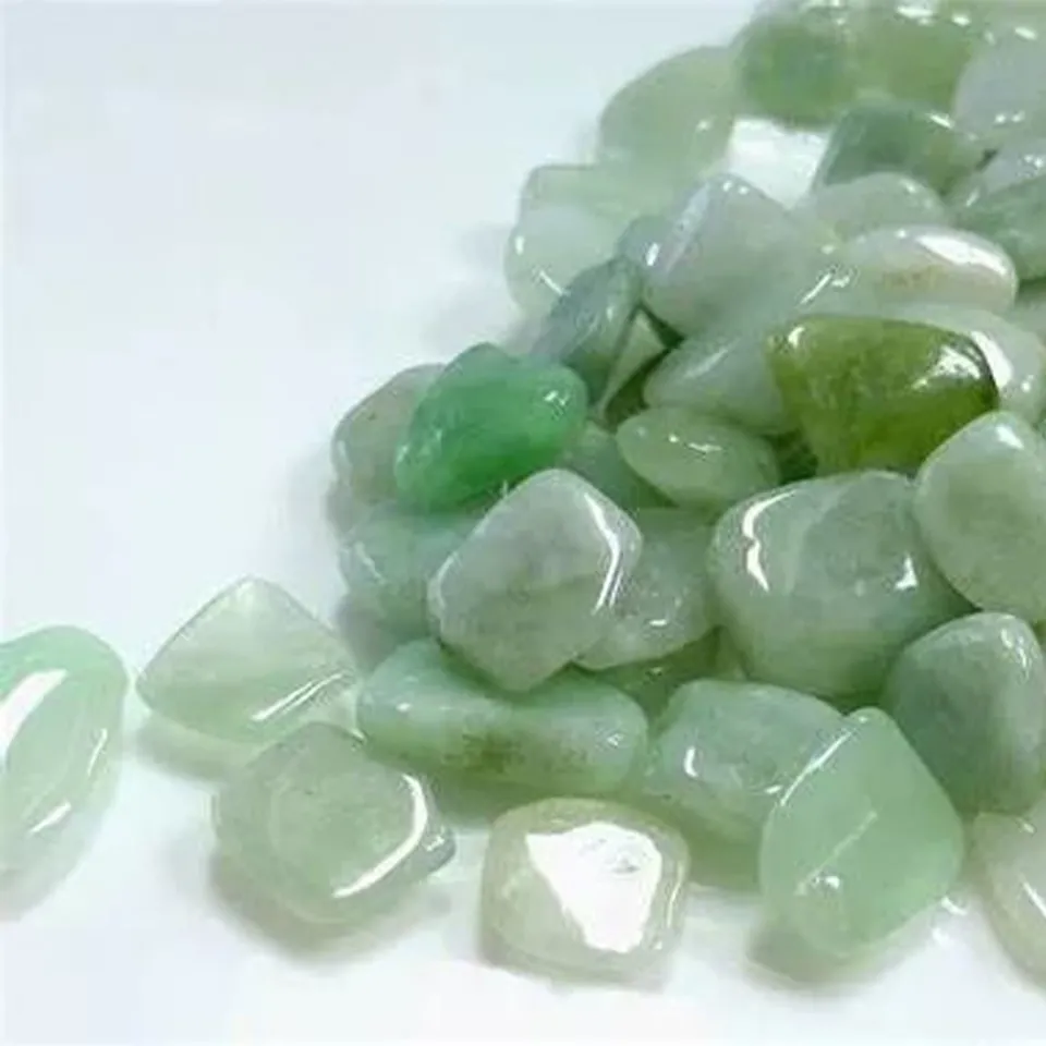 翡翠|玉雕用料的四大讲究，终于知道为什么翡翠珠宝这么贵了！