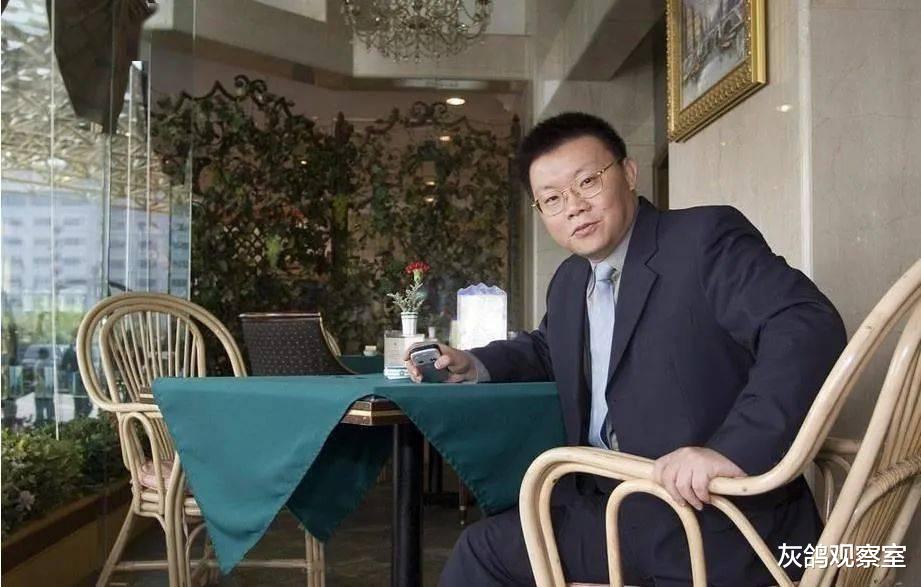 易方达 中国最牛投资人:投入245万,收获990亿,回报率高达4万倍