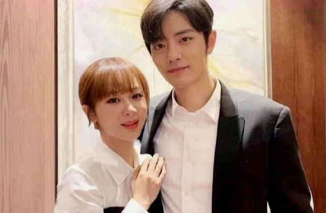 肖战|肖战杨紫新剧在线营业，《余生》官方发布新年剪纸，肖战相约央视