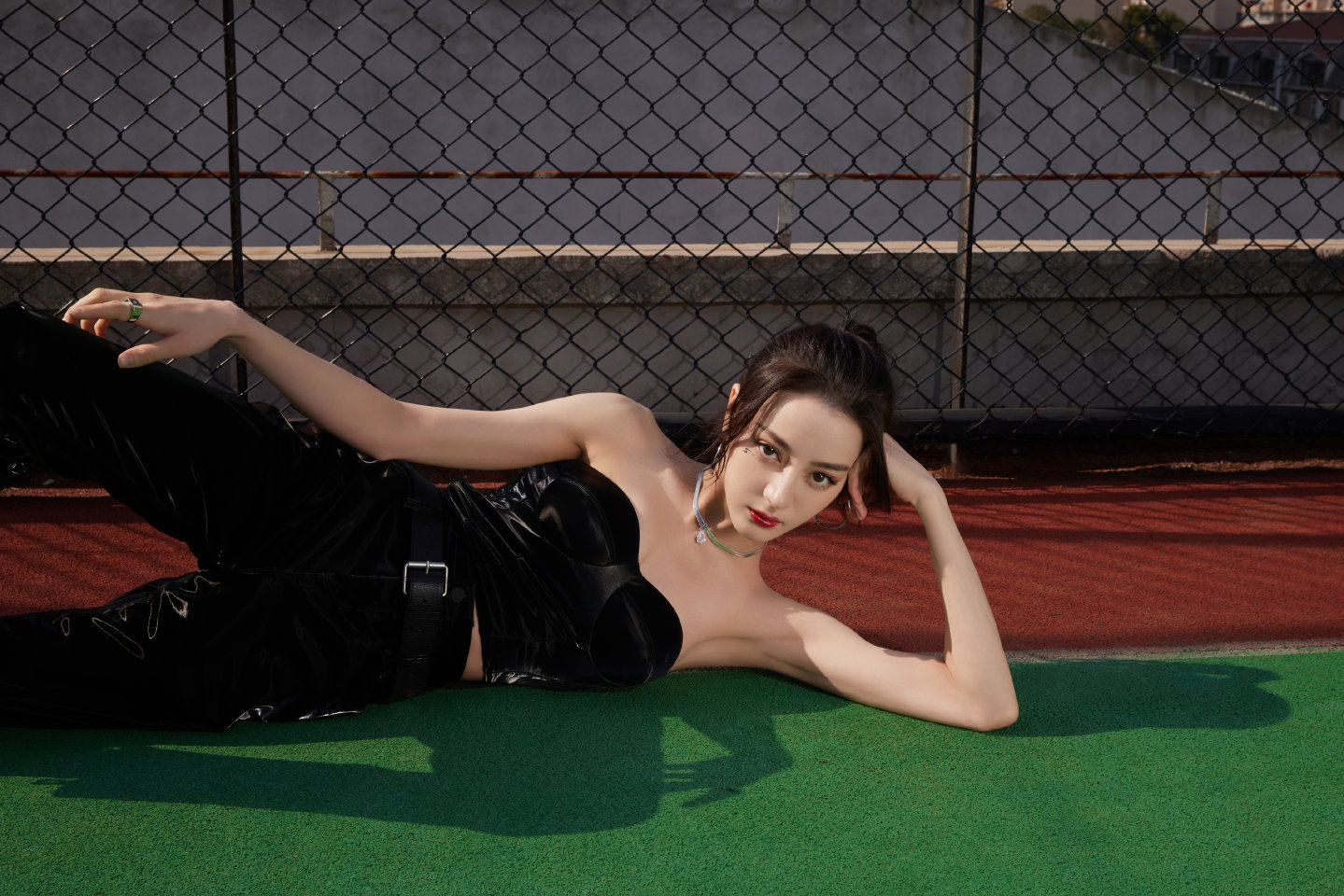 迪丽热巴|#迪丽热巴魅影闪电妆造型#