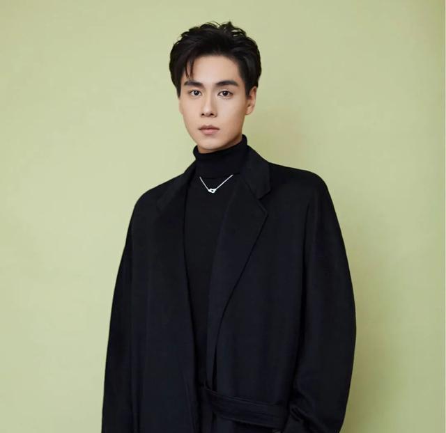 魏大勋|成毅,蔡徐坤,胡一天,杨超越,陈钰琪,范丞丞,赵丽颖,杨颖