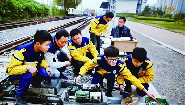 双鱼座|2021专科生有福了，一家大型国企即将开始招聘，无需笔试不限学历