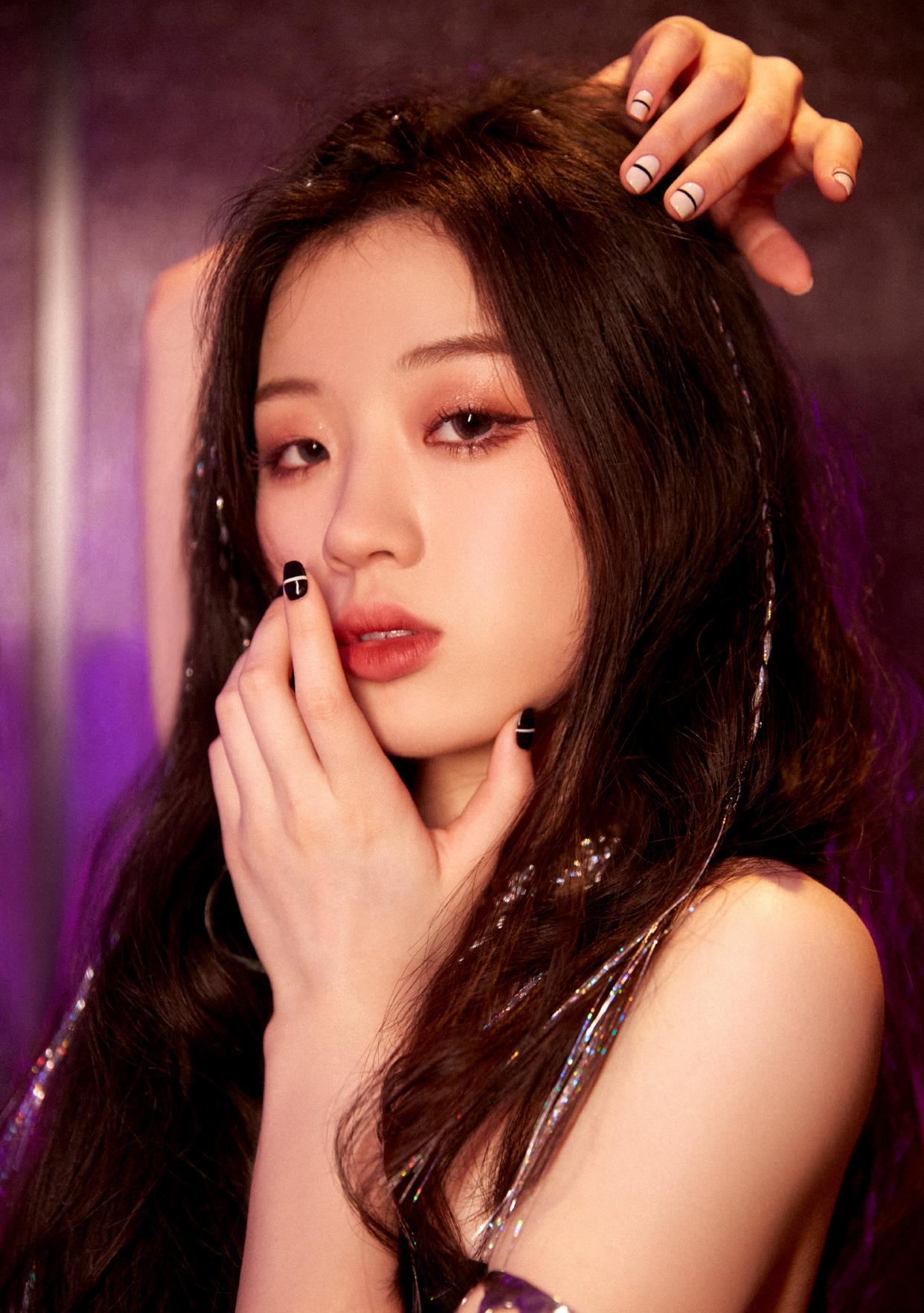 女孩|她的长相不比歌声更撩人？